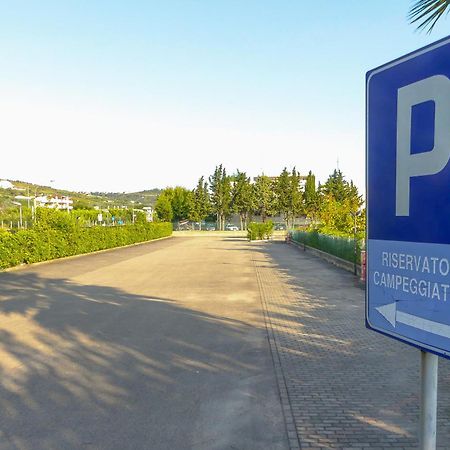 Camping & Residence Il Pioppeto Vasto Ngoại thất bức ảnh